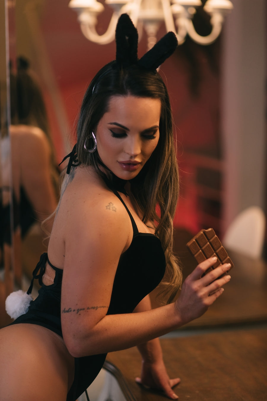 Fantasia Erótica Coelhinha Body em Veludio