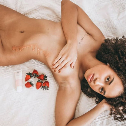 Lubrificante Íntimo Vibração Vibes Sensation Sabor Morango 50g - Intt Wellness