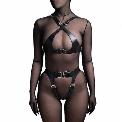 Conjunto Harness com Top e Calcinha em Couro