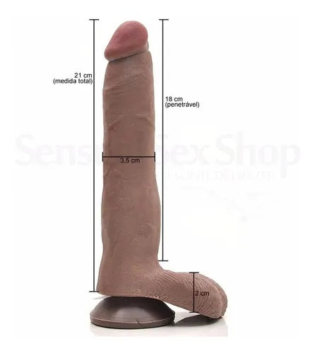 Pênis Magic com Escroto, Ventosa e Vibro em Cyberskin 21 cm x 3,5 cm