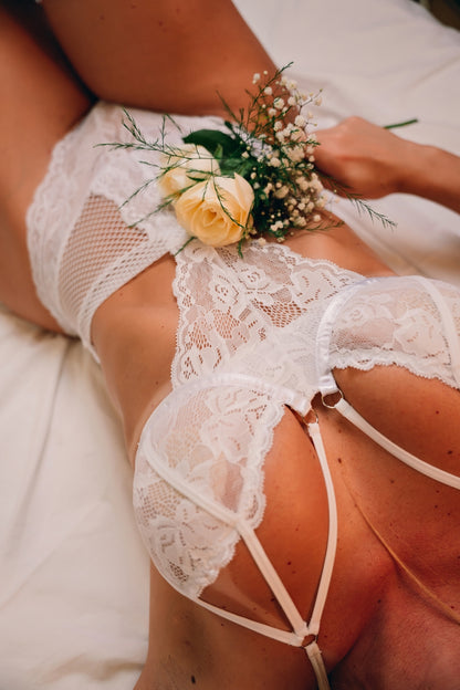 Fantasia Sensual Body Noiva Rebeca em Renda