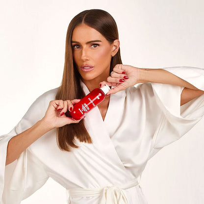 Sabonete Íntimo Funcional Intt e Deborah Secco