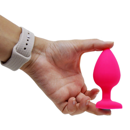 Plug Anal em Silicone com Joia em Formato de Coração - Tamanho G 9 cm x 3,8 cm